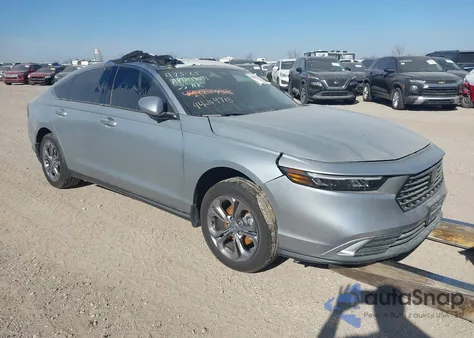 2024 Honda Accord Ex z USA, uszkodzony, nr VIN 1HGCY1F34RA092753